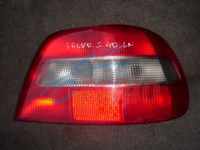 Фонарь правый для Volvo S40 (VS10) 2004 1.6 (B4164S2 109hp) FWD MT