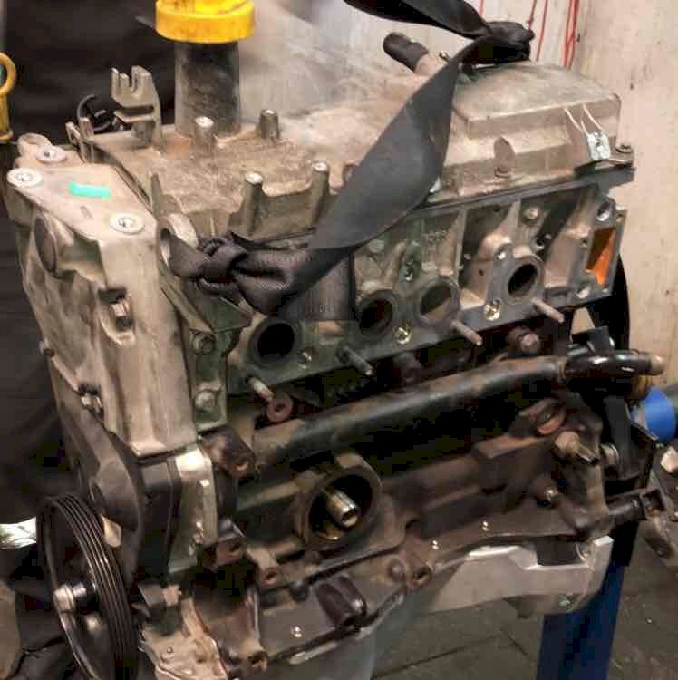Двигатель для Renault Sandero (BS1_) 2009 1.4 (K7J A710 75hp) FWD MT