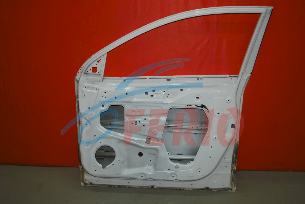 Дверь передняя правая для Nissan Qashqai (J11) 1.2 (H5FT 115hp) FWD CVT