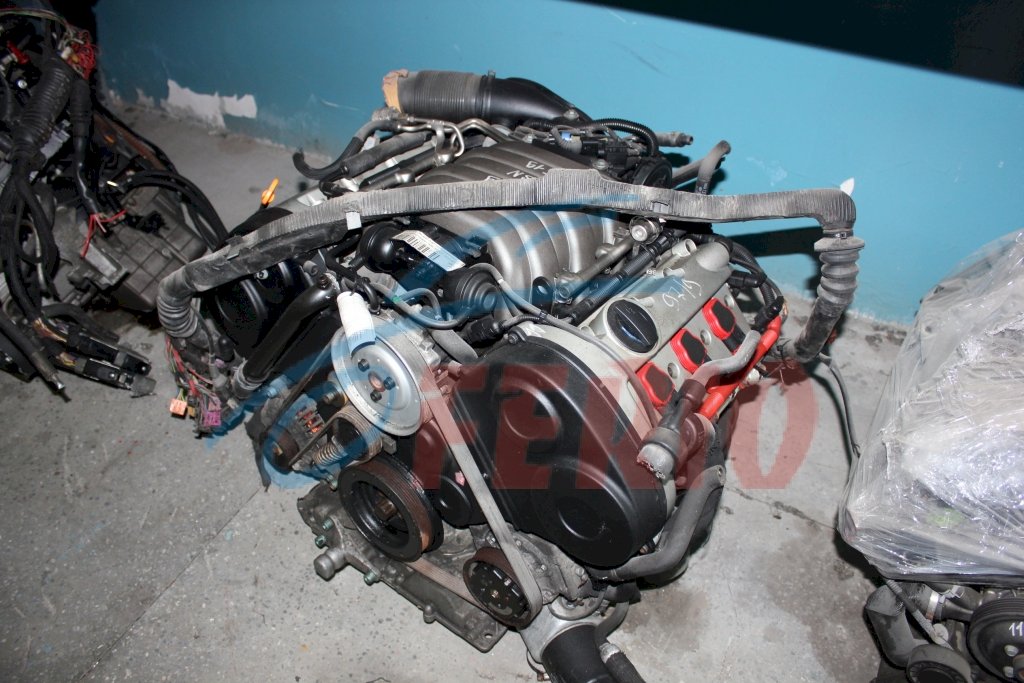Двигатель (с навесным) для Audi A6 (4B2, 4B4) 3.0 (BBJ 218hp) 4WD AT