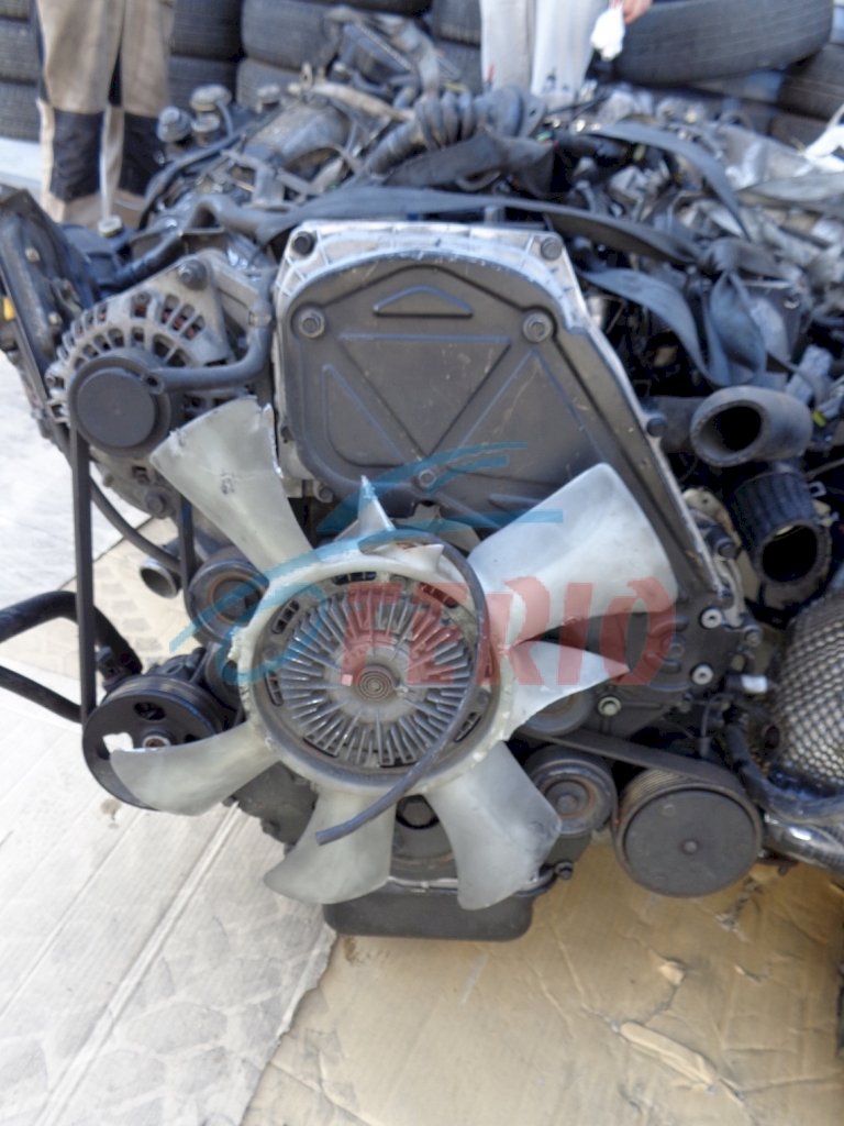 Двигатель (с навесным) для Kia Sorento (BL) 2.5d (D4CB 170hp) RWD AT