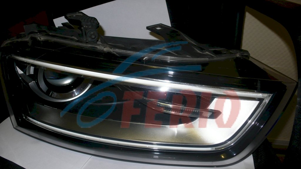 Фара ксенон правая для Audi Q3 (8UB) 2012 2.0 (CCZC 170hp) 4WD AT