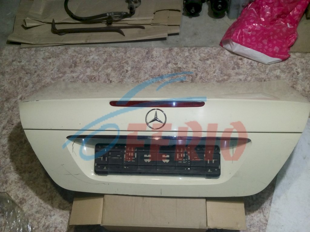 Крышка багажника для Mercedes-Benz E class (W211) 2004 2.6 (112.913 177hp) RWD AT