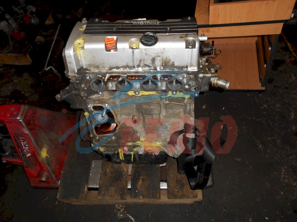 Двигатель (с навесным) для Honda CR-V (RD7) 2.4 (K24A1 160hp) 4WD MT