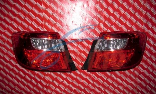 Фонарь левый внутренний для Toyota Camry (GSV50) 2011 3.5 (2GR-FE 277hp) FWD AT