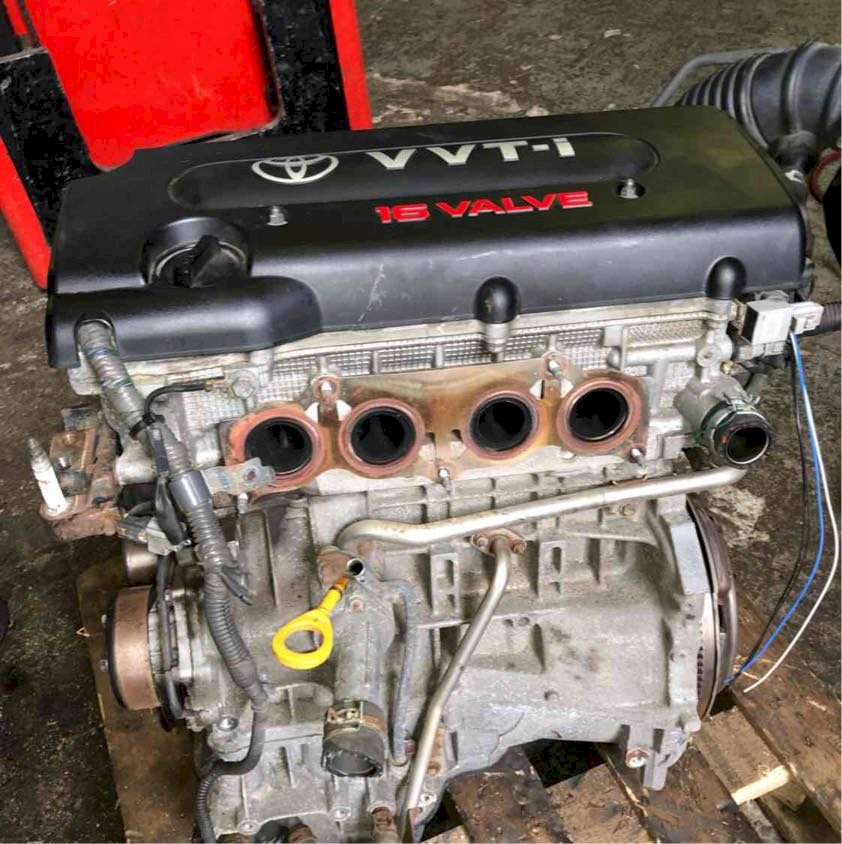 Двигатель для Toyota Avensis Verso (ACM20) 2001 2.0 (1AZ-FE 150hp) FWD AT