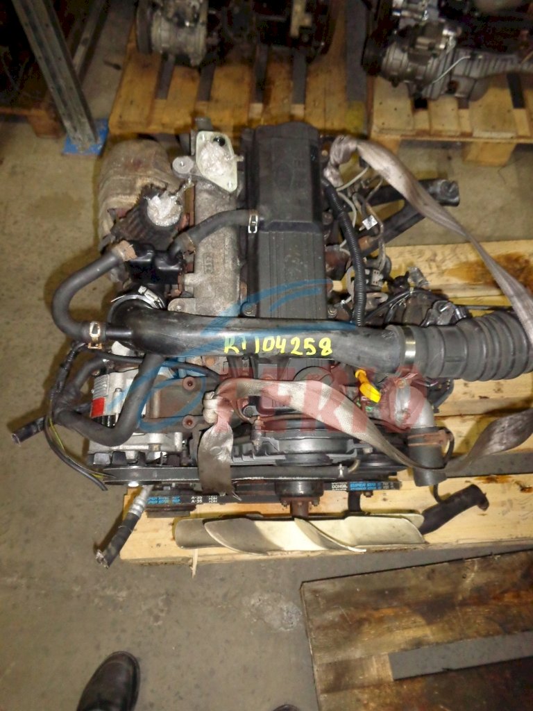 Двигатель (с навесным) для Mazda Capella (Q-GDFP) 1989 2.0d (RF 82hp) FWD AT