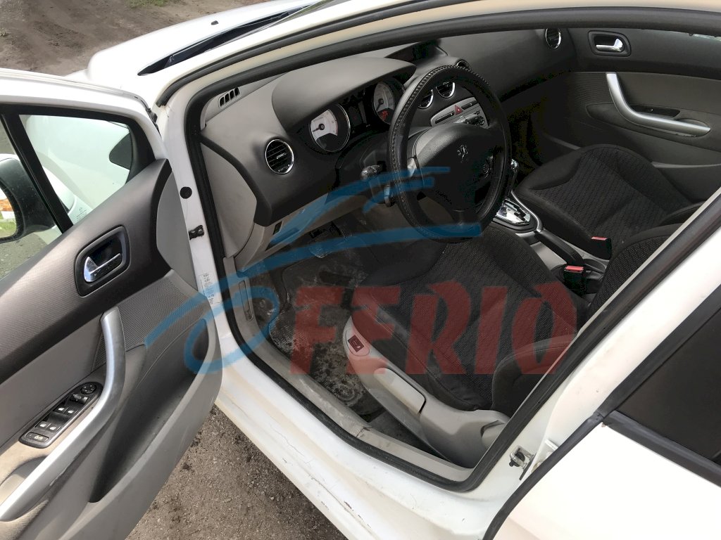 Водительское сидение для Peugeot 308 (4A/C) 1.6 (EP6CDT 140hp) FWD AT