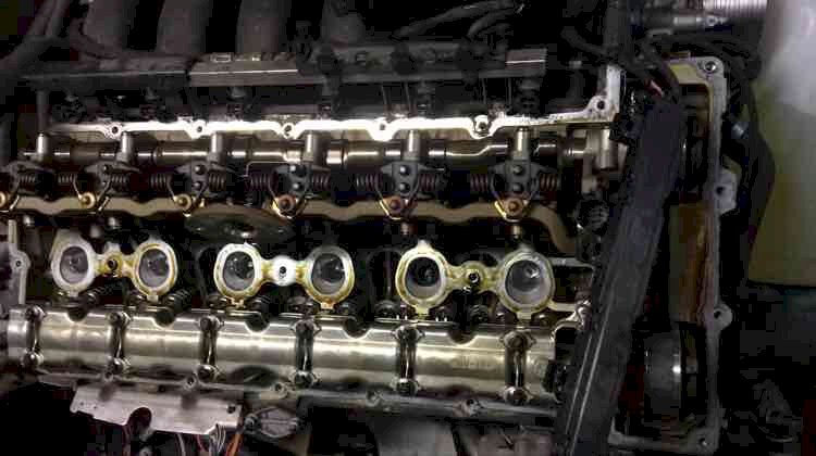 Двигатель (с навесным) для BMW 5er (F10) 2012 3.0 (N53B30 204hp) RWD MT