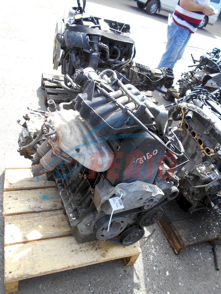 Двигатель (с навесным) для Volkswagen Polo (6N2) 1.6 (AKL 100hp) FWD MT