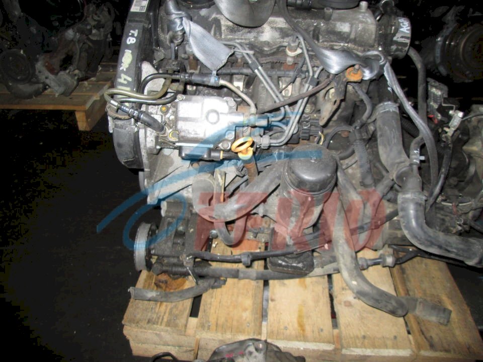 Двигатель (с навесным) для Volkswagen Golf (1J1) 1.9d (AGR 68hp) FWD MT