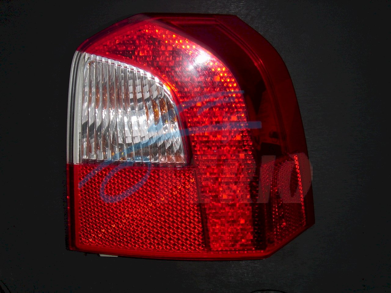 Фонарь правый для Volvo XC70 (BZ) 2.4d (D5244T4 185hp) 4WD AT