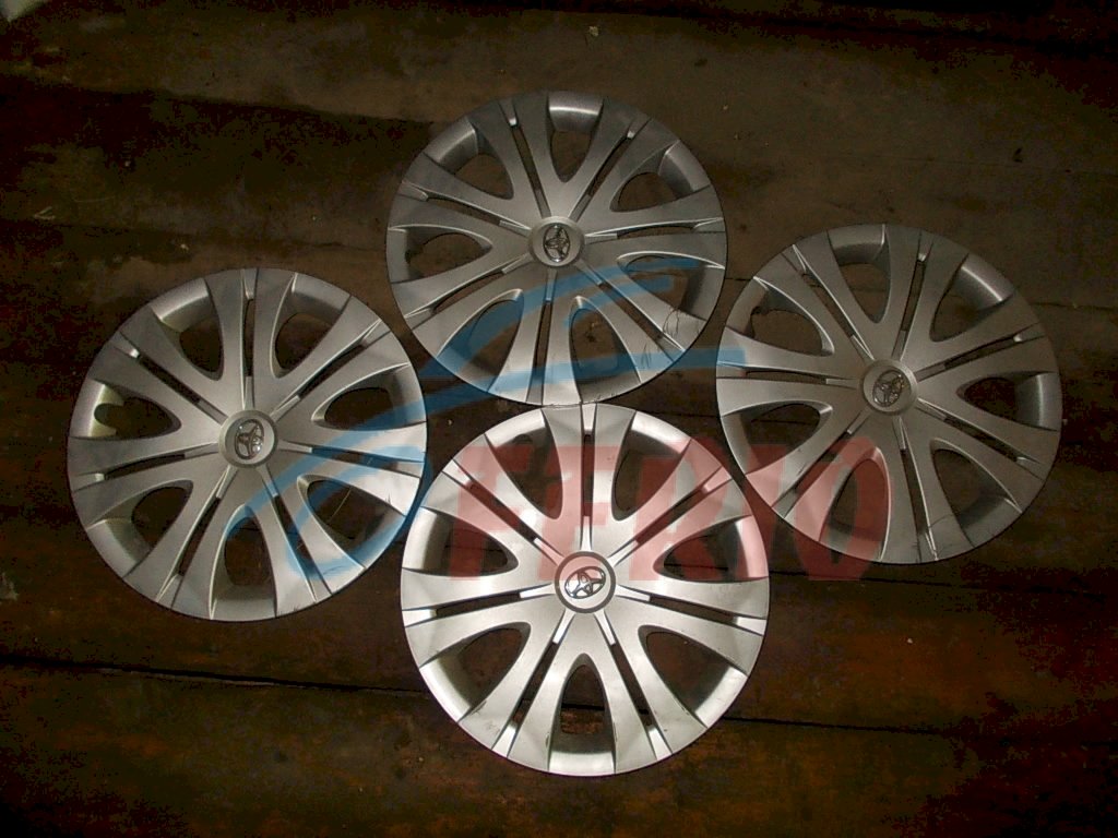 Колпак колесный для Toyota Auris (ZRE151) 2012 1.6 (1ZR-FE 124hp) FWD AT