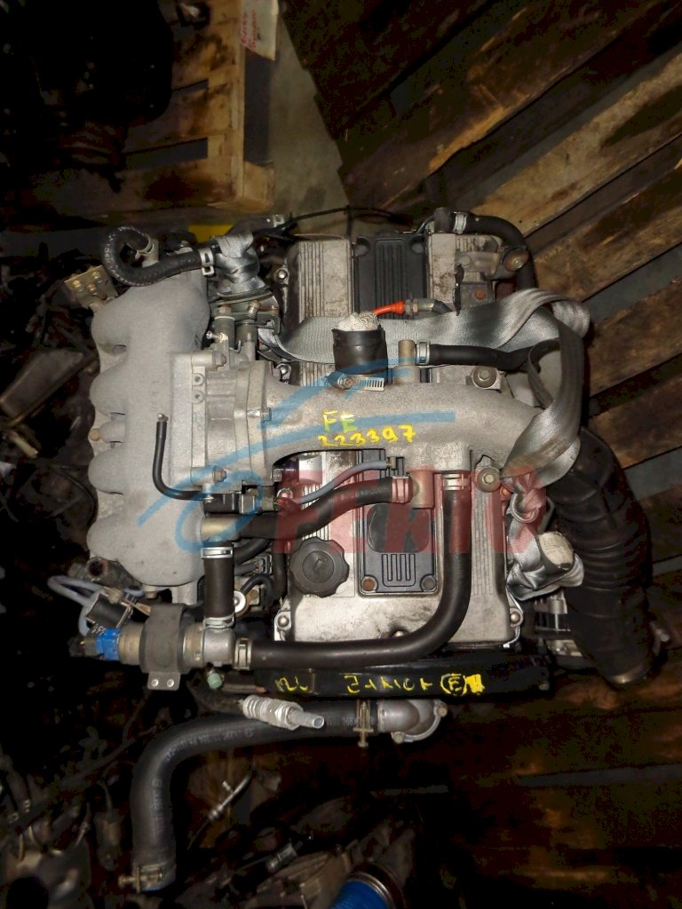 Двигатель (с навесным) для Mazda 626 (GE) 2.0 (FS 115hp) 4WD AT