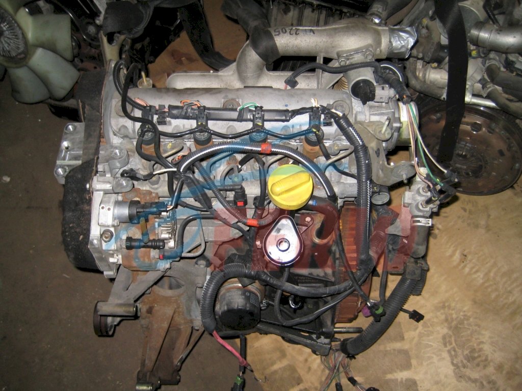 Двигатель (с навесным) для Opel Vivaro 2002 1.9d (F9Q762 80hp) FWD MT