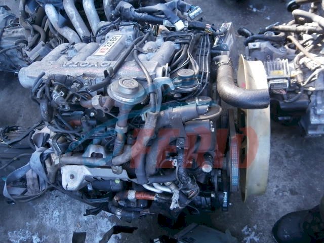 Двигатель (с навесным) для Toyota Hilux Surf (E-VZN130G) 1993 3.0 (3VZ-E 150hp) 4WD AT