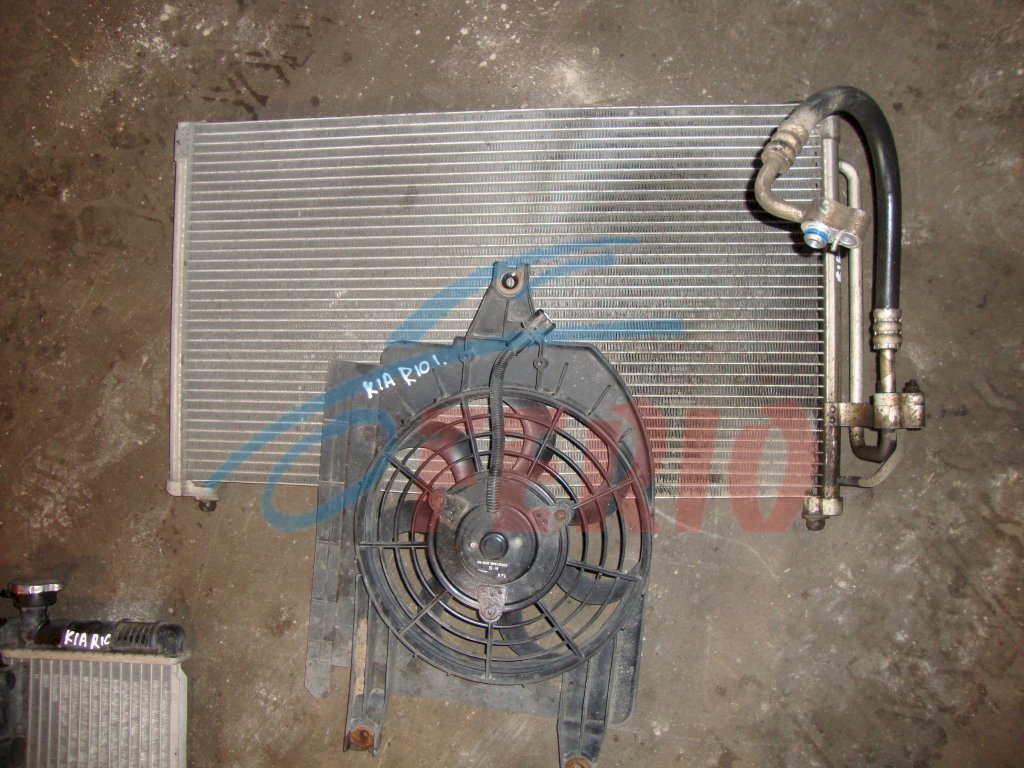 Радиатор кондиционера для Kia Rio (DC) 2004 1.5 (A5E 95hp) FWD MT