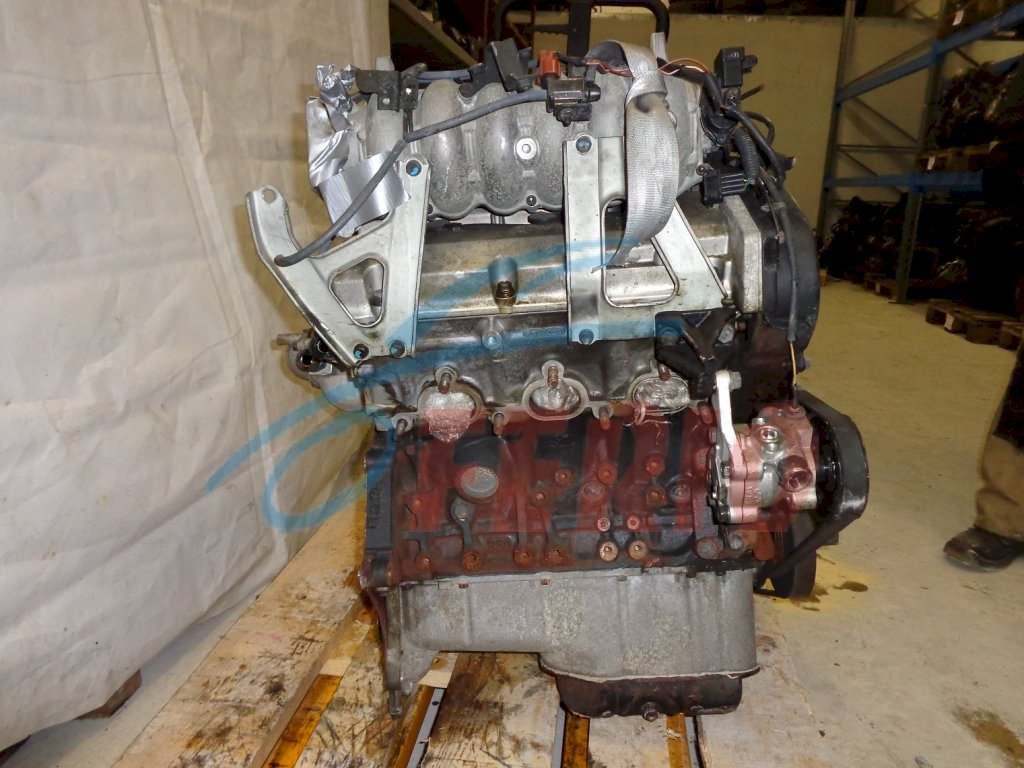 Двигатель (с навесным) для Kia Sorento (BL) 2002 3.5 (G6CU 195hp) 4WD AT
