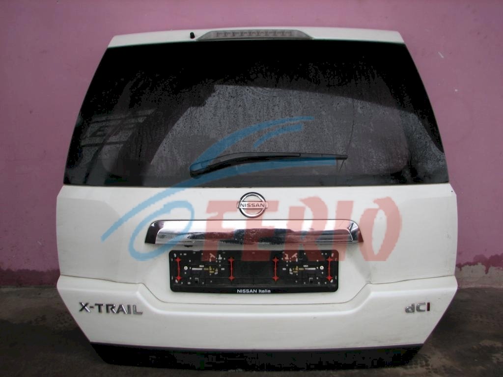 Дверь для Nissan X-Trail (T31) 2010 2.0 (MR20DE 141hp) 4WD CVT