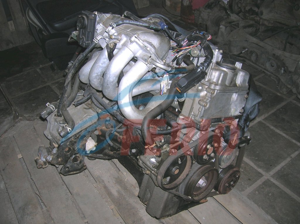 Двигатель (с навесным) для Nissan Wingroad (Y11) 2003 1.5 (QG15DE 106hp) FWD AT