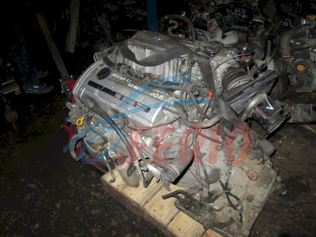 Двигатель (с навесным) для Nissan Cefiro (A32) 1998 2.0 (VQ20DE 155hp) FWD AT
