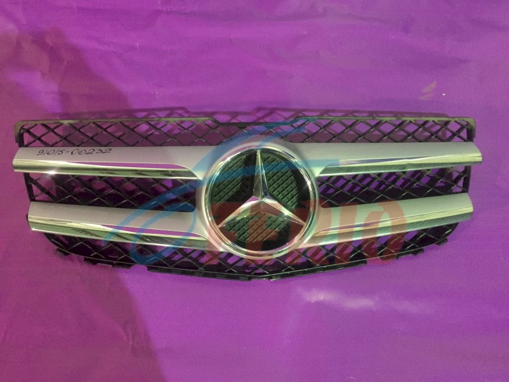 Решетка радиатора для Mercedes-Benz GLK class (X204) 2014 2.1d (651.912 170hp) RWD AT