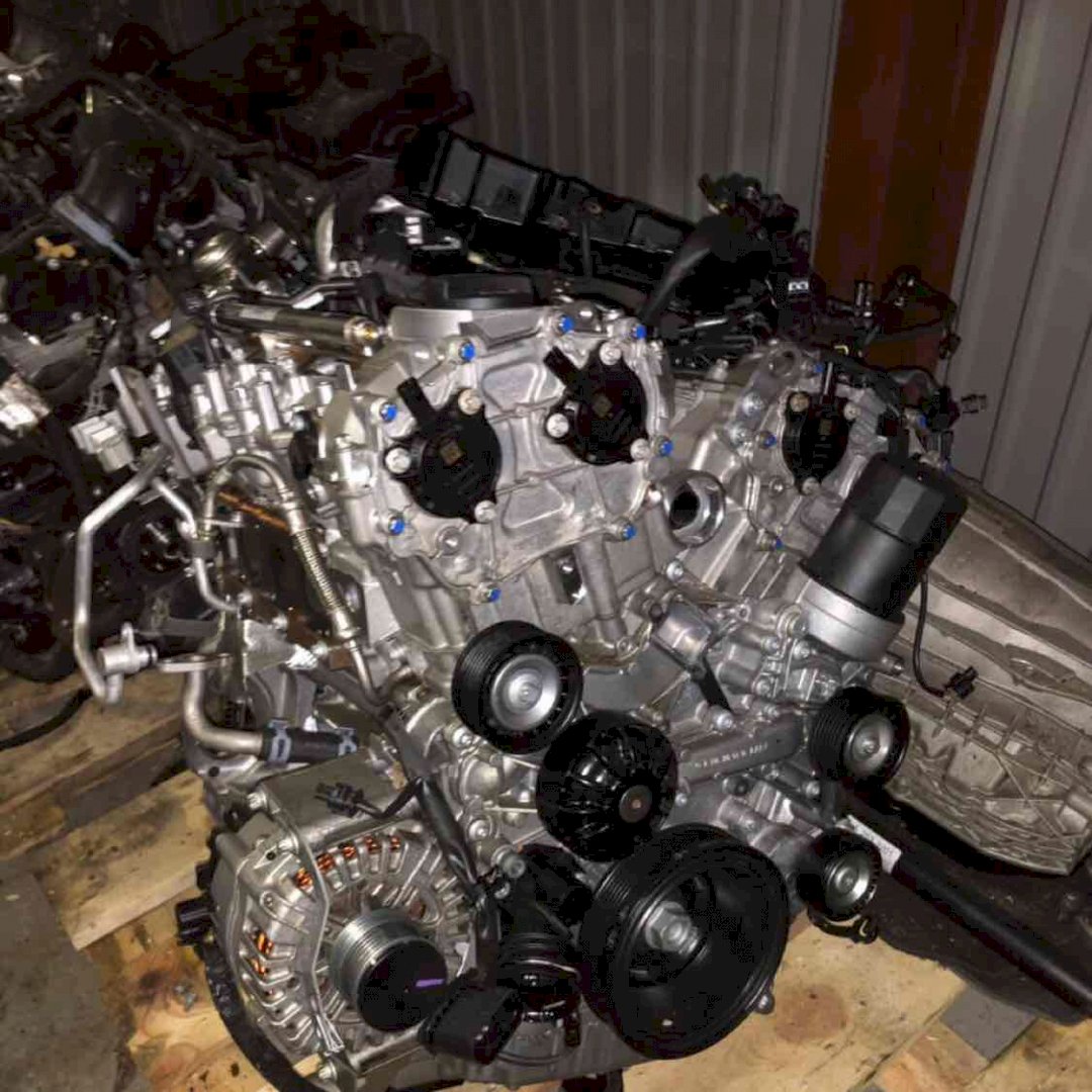 Двигатель для Mercedes-Benz C class (W205) 3.0 (276.823 367hp) 4WD AT