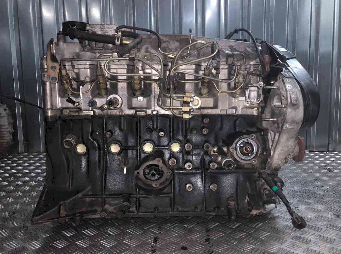 Двигатель (с навесным) для Nissan Safari (KD-WYY61) 2.8d (RD28ETI 135hp) 4WD MT