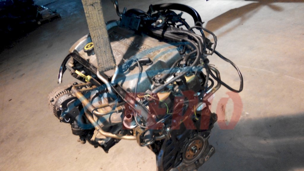 Двигатель (с навесным) для Ford Galaxy (V191) 1997 2.0 (NSE 116hp) FWD MT